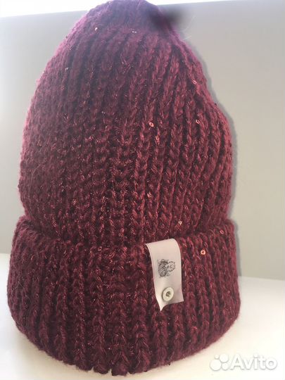 Шапка женская вязаная ручная работа