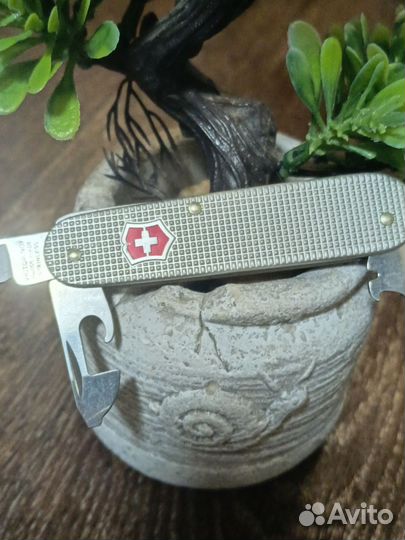 Нож складной Victorinox Cadet Alox 0.2601.26