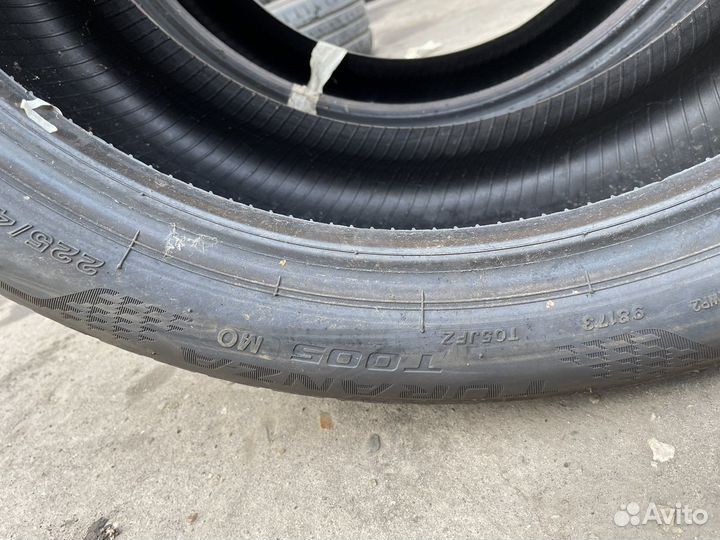 Bridgestone Turanza T005 255/45 R18