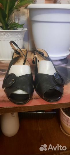 Босоножки женские 37 размер