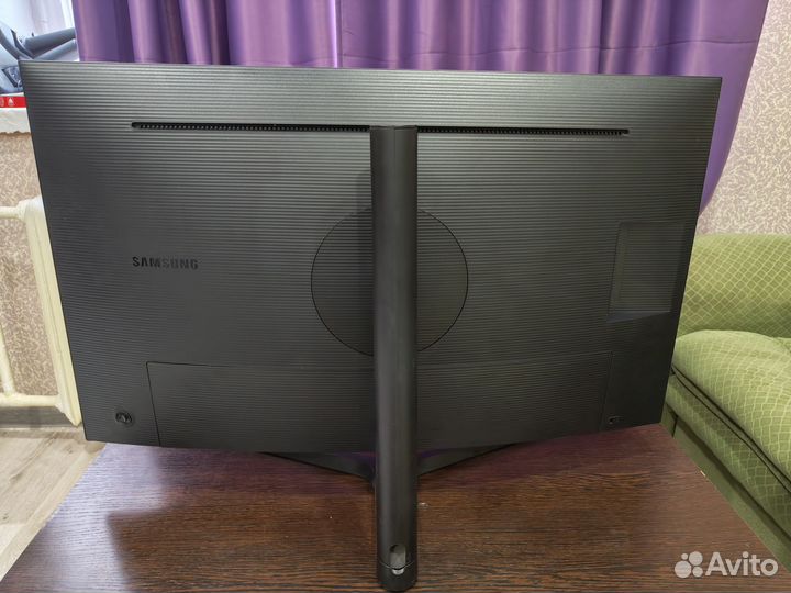 Монитор Samsung u32h850umi