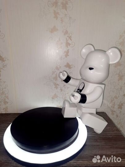 Bearbrick 28 см