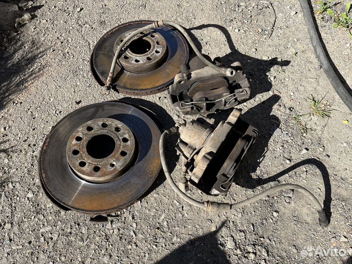 Комплект передних тормозов 288мм vag