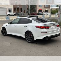 Kia Optima 2.0 AT, 2020, 60 000 км, с пробегом, цена 2 499 000 руб.