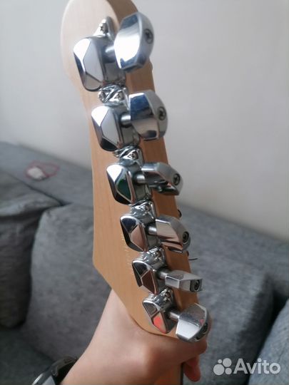 Электро гитара yamaha