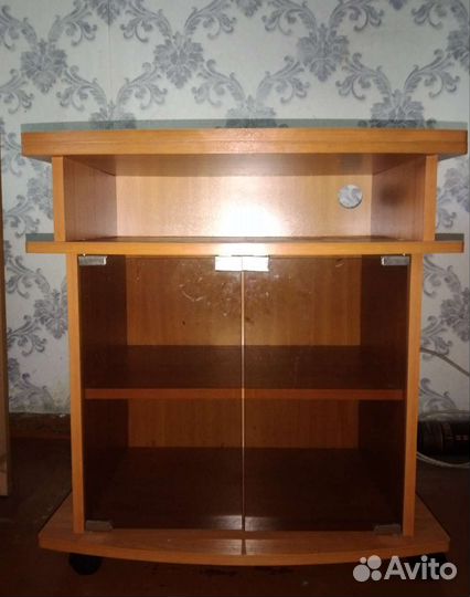 Тумба под телевизор