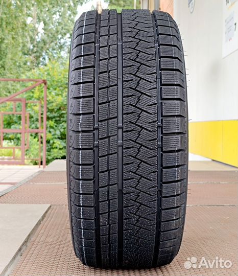 Triangle Snowlink PL02 245/45 R19 102V