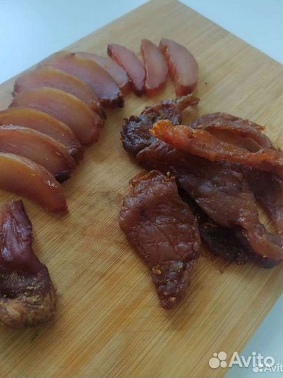 Мясные чипсы,карпаччо,пельмени