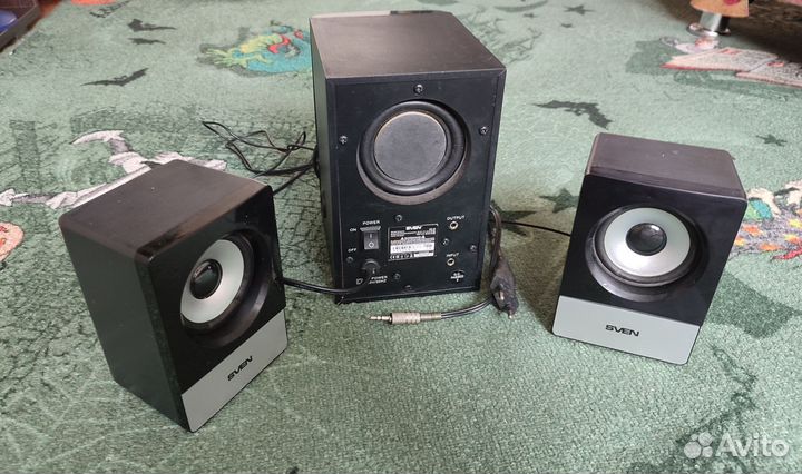 Sven MS-90 Black 2x2.5W+ сабвуфер 5W, дерево