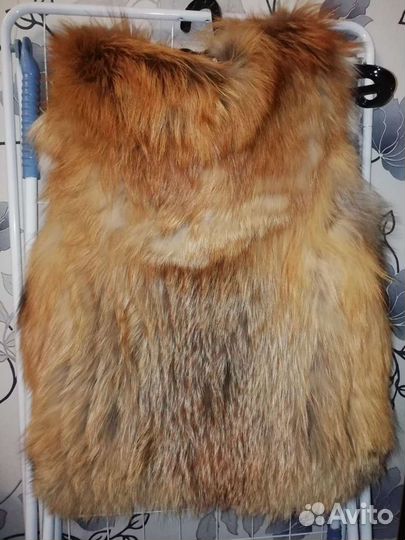 Меховой жилет