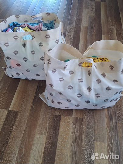 Продам детские вещи от 1 месяца до 4 месяцев