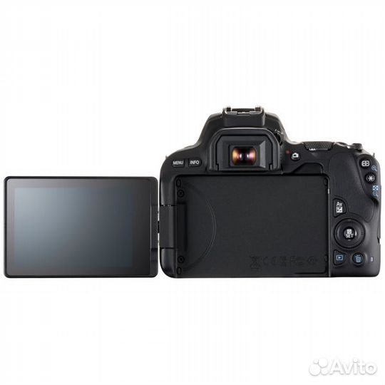 Canon EOS 200D II Kit 18-55 EF-S IS STM