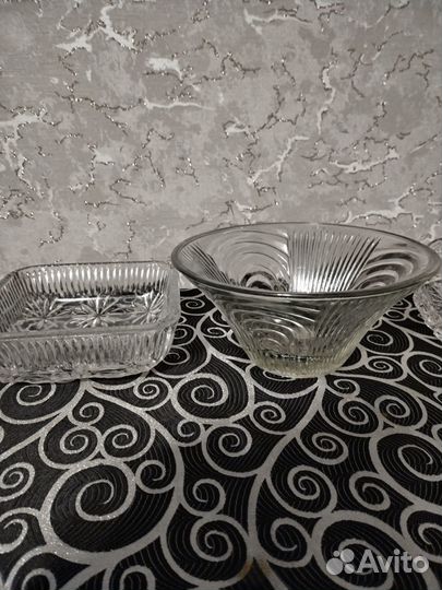 Салатники, ваза. селедочница-хрусталь, стекло
