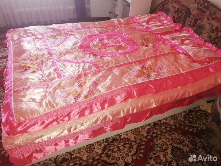 Покрывало на 2 х спальную кровать новое