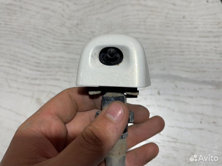 Nissan Patrol Y62 Форсунка омывателя фар