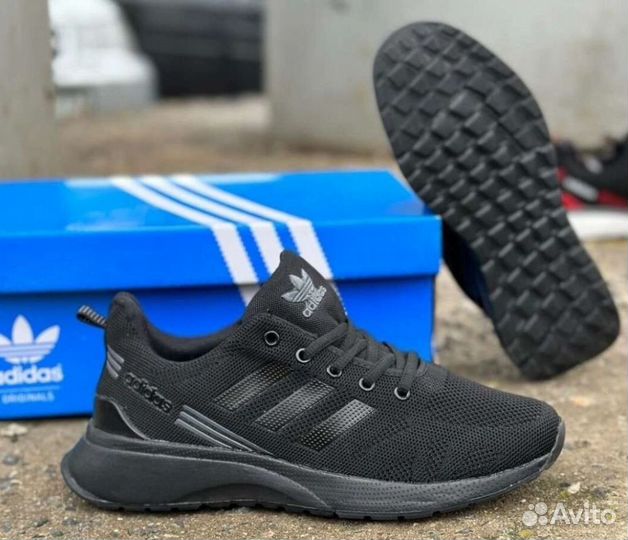 Кроссовки adidas