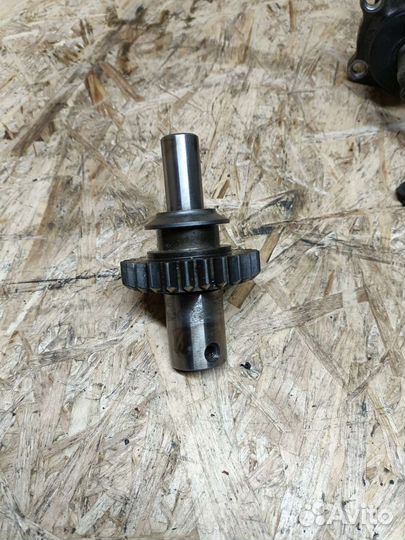 Шестерня задней передачи Toyota Corolla CE104 2C