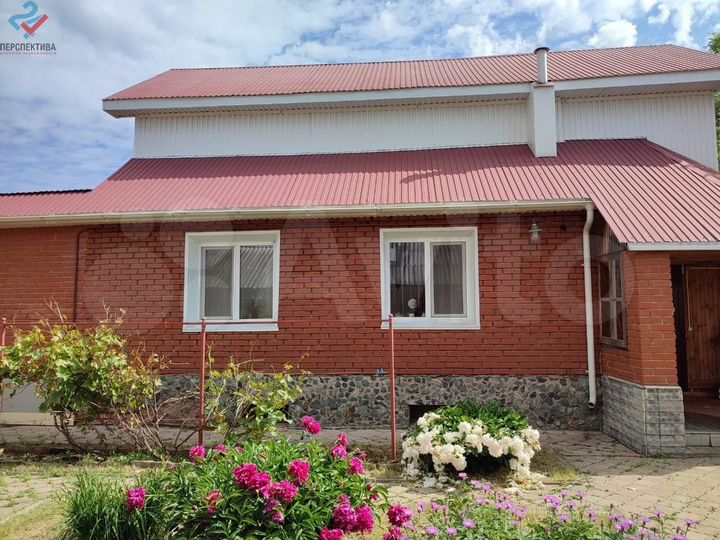 Дом 170 м² на участке 9,9 сот.