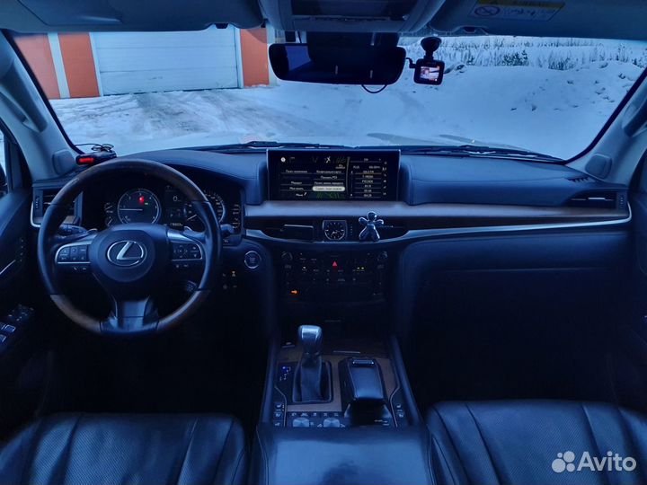 Lexus LX 4.5 AT, 2016, 176 603 км