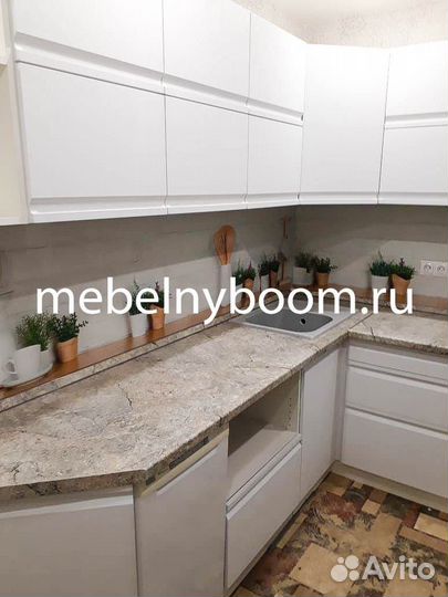 Новый кухонный гарнитур модульный