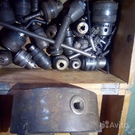 Инструмент СССР: метчики, резцы,плашки, сверла