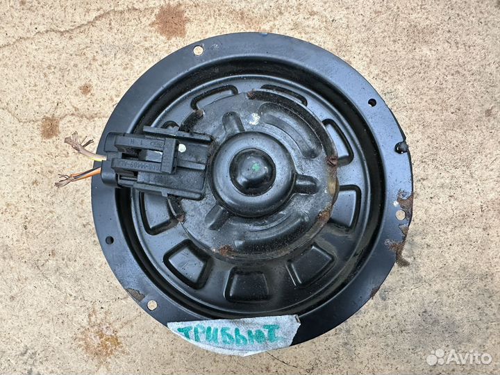 Мотор печки mazda tribute