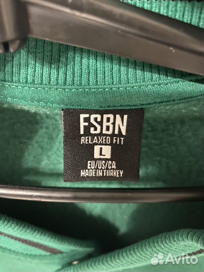 Бомбер зеленый