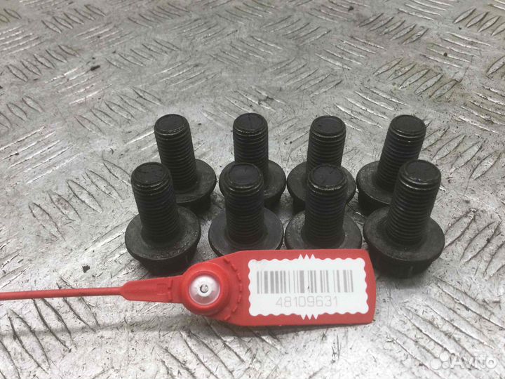 Болт маховика BMW 3-Series M43B16 (164E2)