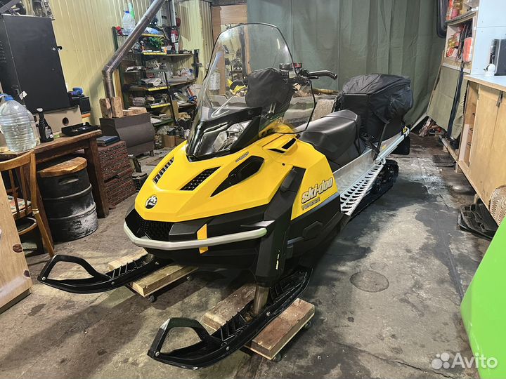 BRP Ski-doo Tundra 550F