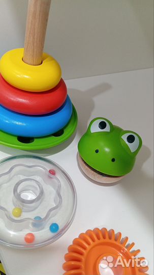 Игрушка Пирамидка Мистер Лягушка Hape