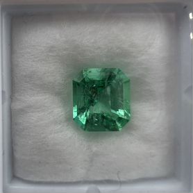 Природный изумруд 2,38 ct. сертификат МГУ