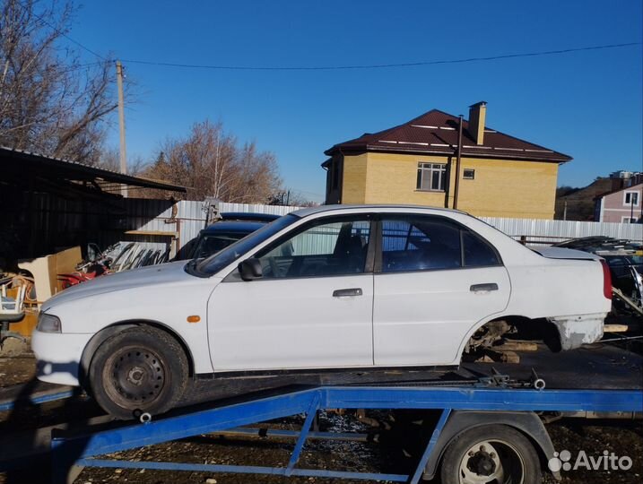 Mitsubishi mirage крышка багажника