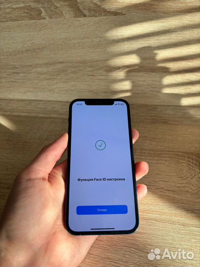 iPhone 12, 64 ГБ