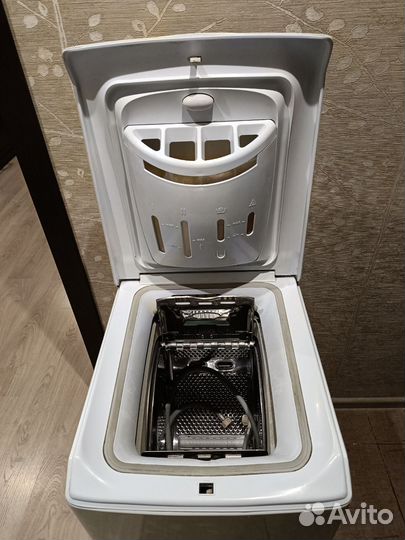 Стиральная машина с вертикальной загрузкой