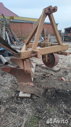 Плуг отвальный