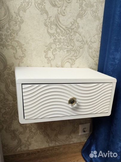 Подвесные тумбы с 3D фасадом