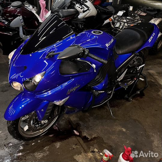 Kawasaki zzr 1400 (zx-14)