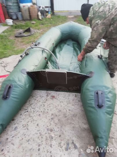 Лодка под матор