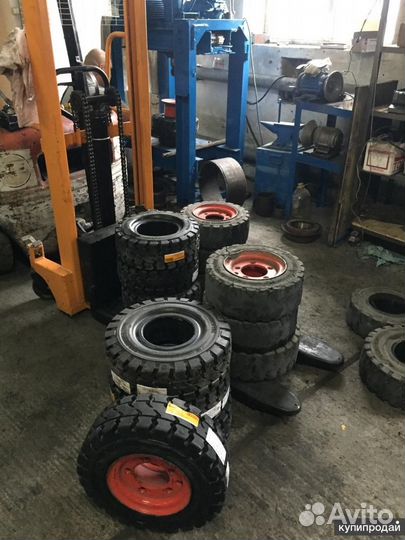 Шиномонтаж шин для погрузчиков