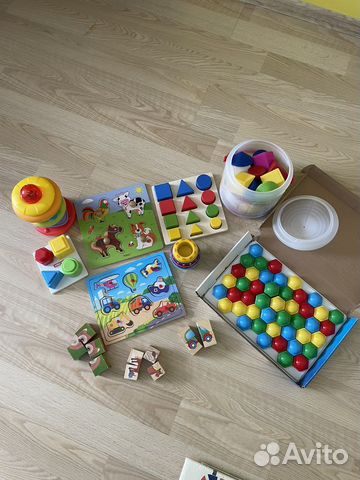 Развивающие игрушки