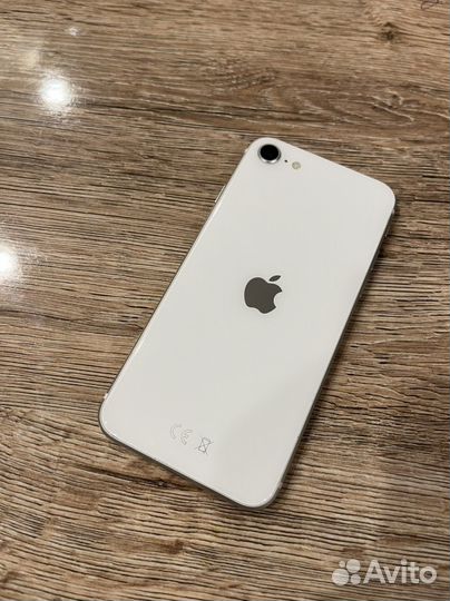 iPhone SE 2020 64 gb