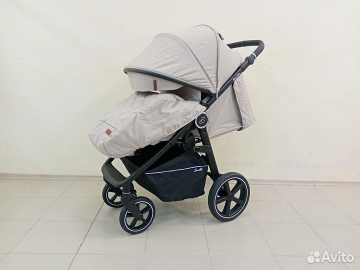 Коляска Sevillababy Ellion. /Новая