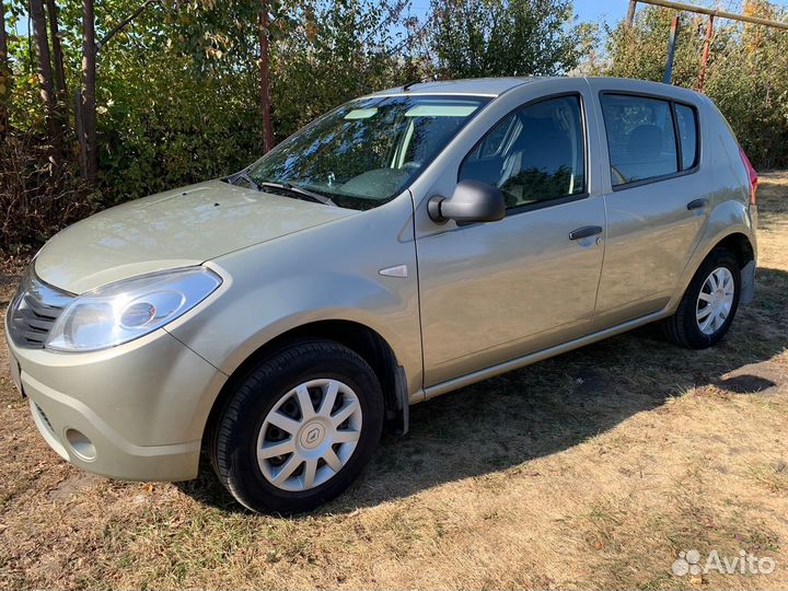 Renault Sandero 1.4 МТ, 2014, 94 500 км