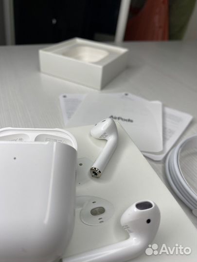 Наушники Apple AirPods 2 новые