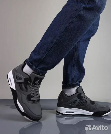 Кроссовки мужские Air-Jordan 4