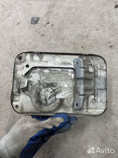 Лючок бензобака Mazda 626 GF