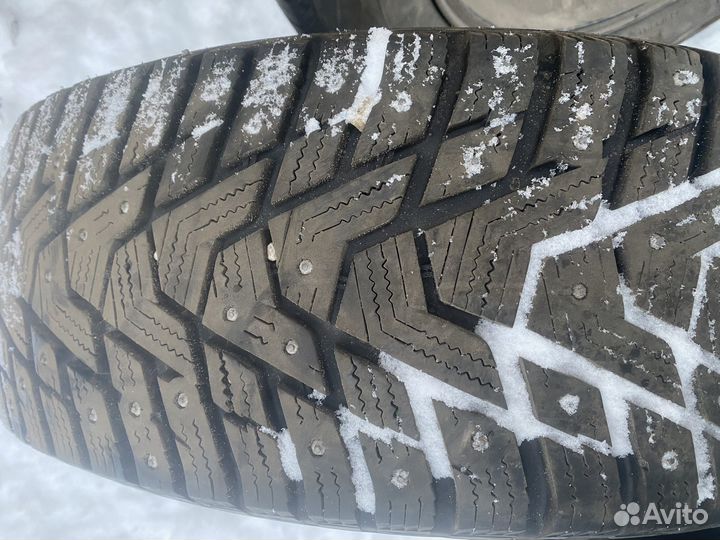 Hankook Winter I'Pike RS2 W429 205/60 R16 96T