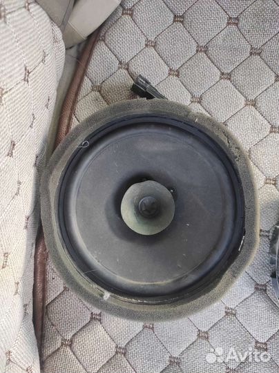 Mitsubishi 8720a017 динамик передней двери