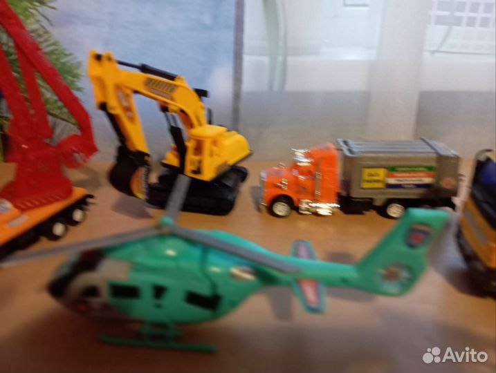 Транспорт игрушки