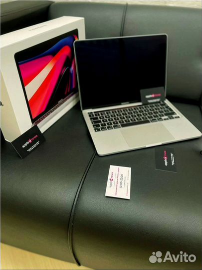 MacBook 13 Pro M2 Silver